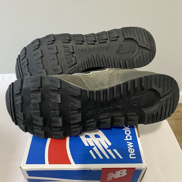 New Balance for J.Crew 1400 sneakers, military grey, men's size 7 US - Picture 5 of 12